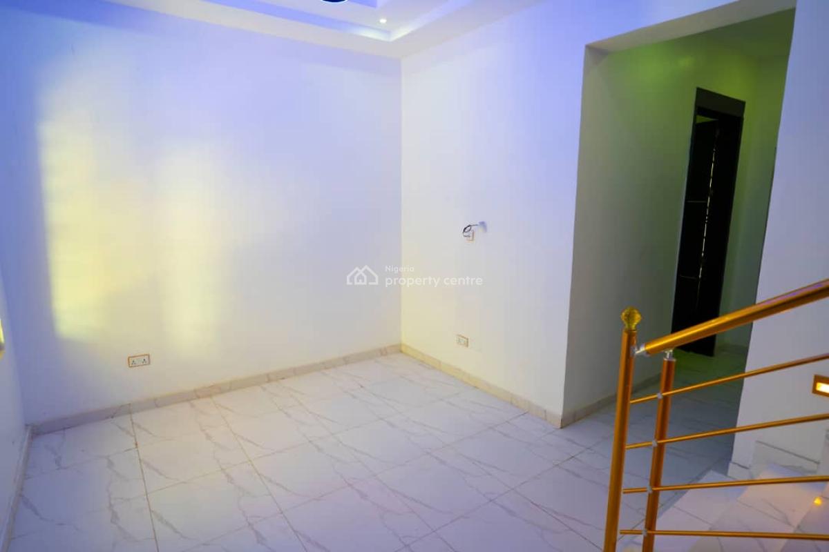 Brand New 4 Bedroom Classic Terrace + Bq, Orchid, Lekki Expressway, Lekki, Lagos, Terraced Duplex for Sale