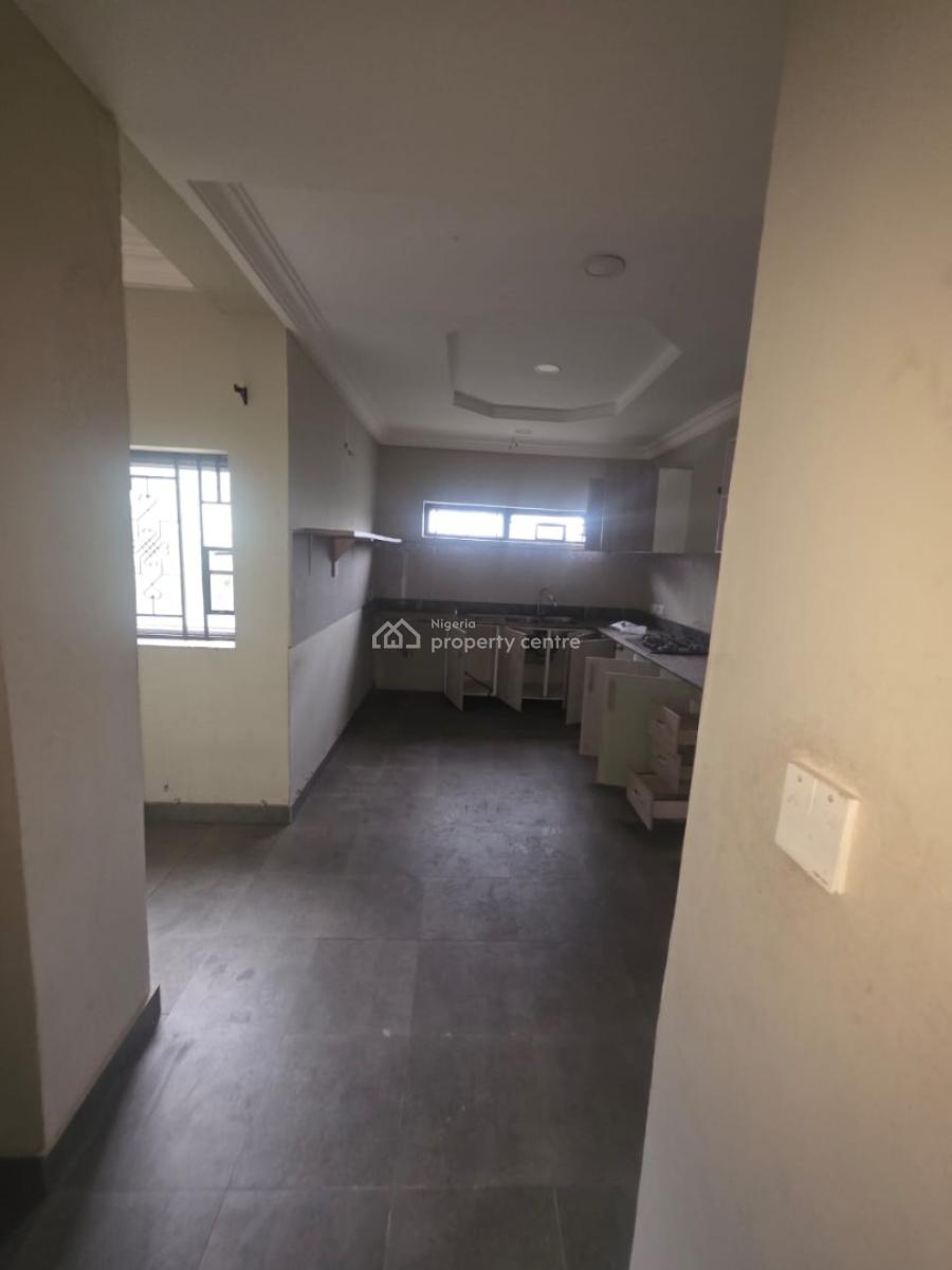 Executive Luxury 3 Bedroom Flat Upstairs, Lekki County Homes Phase 2, Ikota, Ikota, Lekki, Lagos, Flat / Apartment for Sale