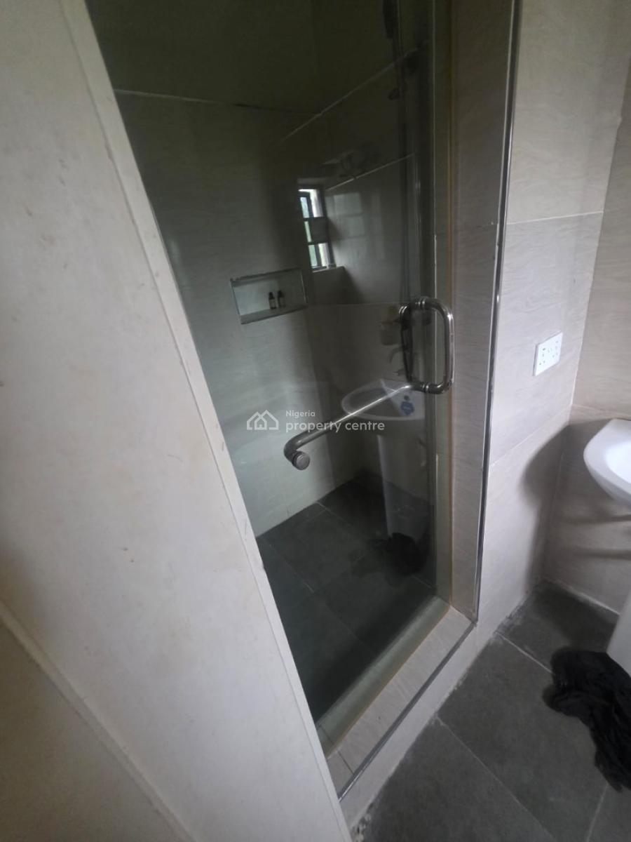 Executive Luxury 3 Bedroom Flat Upstairs, Lekki County Homes Phase 2, Ikota, Ikota, Lekki, Lagos, Flat / Apartment for Sale