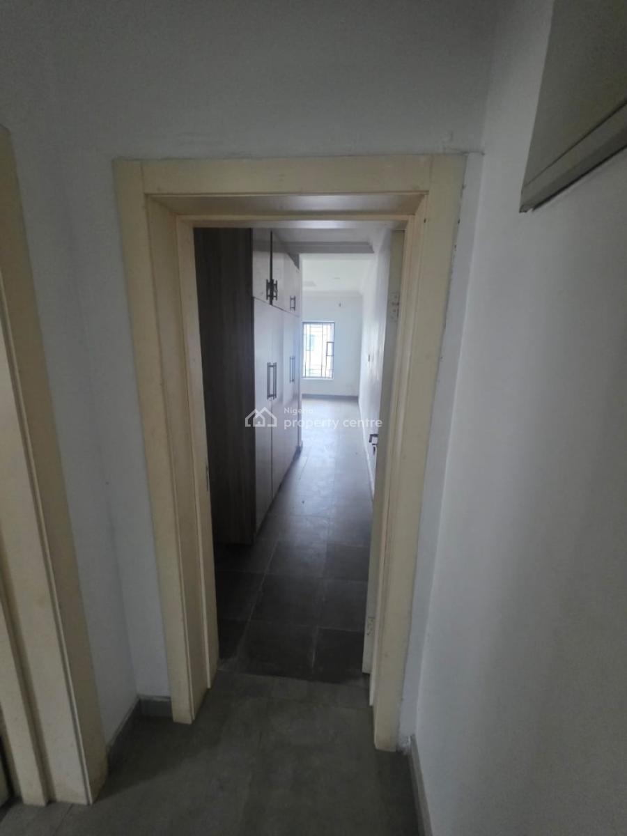 Executive Luxury 3 Bedroom Flat Upstairs, Lekki County Homes Phase 2, Ikota, Ikota, Lekki, Lagos, Flat / Apartment for Sale