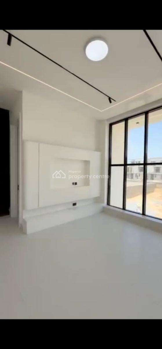 a Beautifully Designed  5 Bedroom Semi Detached Duplex, Lekki, Lekki Phase 1, Lekki, Lagos, Semi-detached Duplex for Sale