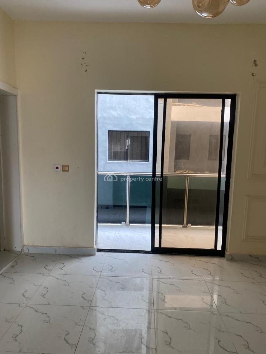 Spacious  3 Bedroom  Maisonette with Bq, Ikate, Lekki, Lagos, Terraced Duplex for Rent