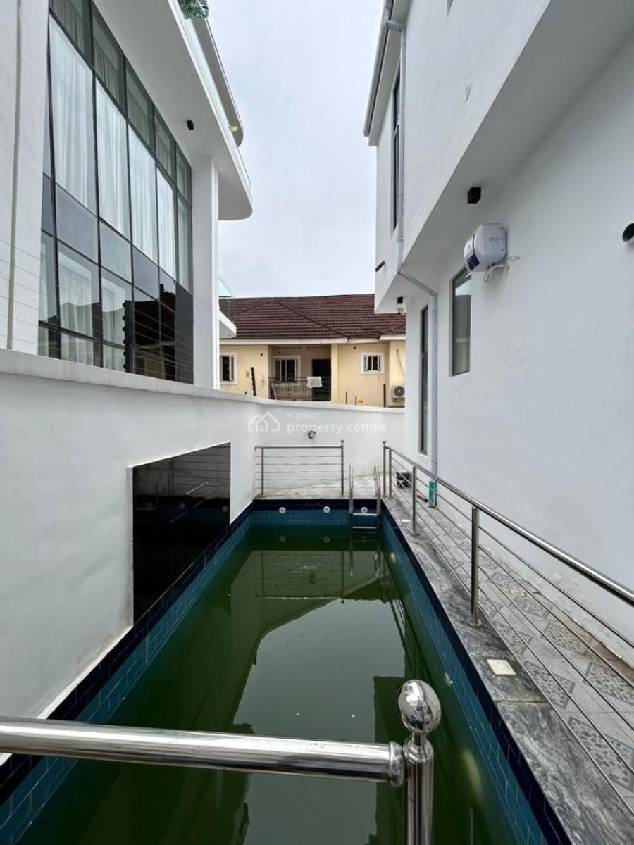 5 Bedroom Detached House with Bq, Lekki, Lagos, Detached Duplex for Sale