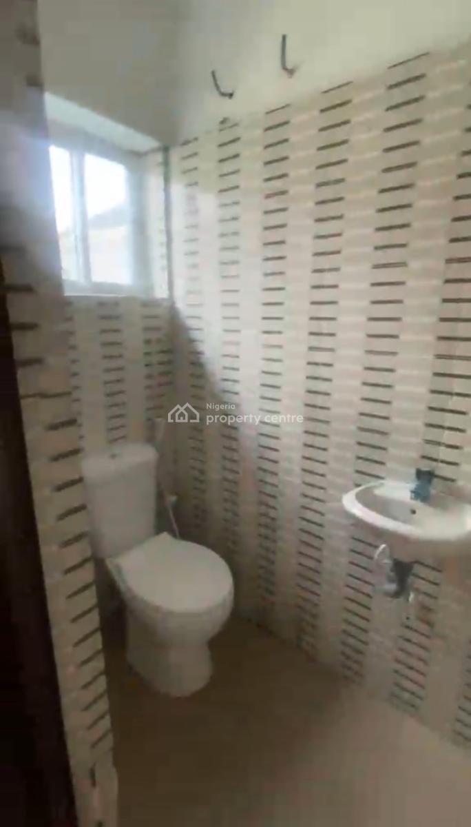 Spacious and Newly Renovated 2 Bedroom Apartment, Ifako Gbagada, Ifako, Gbagada, Lagos, House for Rent
