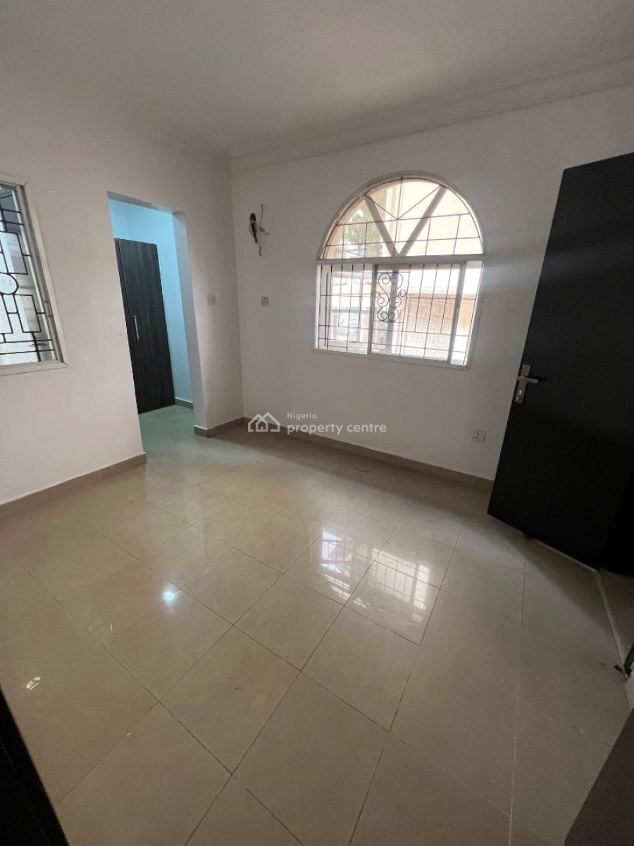 3-bedroom Apartment Located at a Quiet and Peaceful Area, Africa Lane, Lekki Phase 1, Lekki, Lagos, Flat / Apartment for Rent