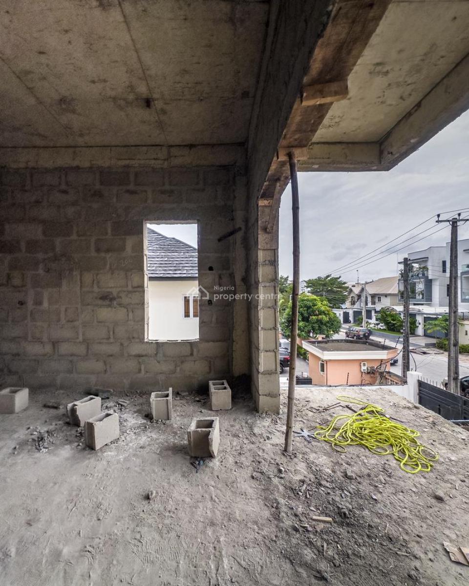 The Most Spacious 3bedroom Apartment with Elevator and a Bq, The Most Spacious 3bedroom Apartment with Elevator and a Bq, Lekki Phase 1, Lekki, Lagos, Flat / Apartment for Sale