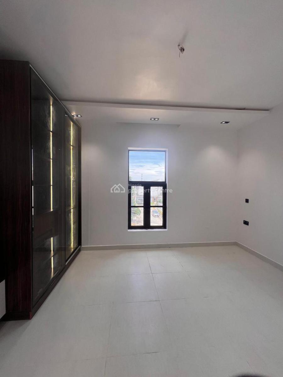 Newly Built 2 Bedroom with Elevator, Gym and Swimming Pool, Newly Built 2 Bedroom with Elevator, Gym and Swimming Pool, Lekki Phase 1, Lekki, Lagos, Flat / Apartment for Sale