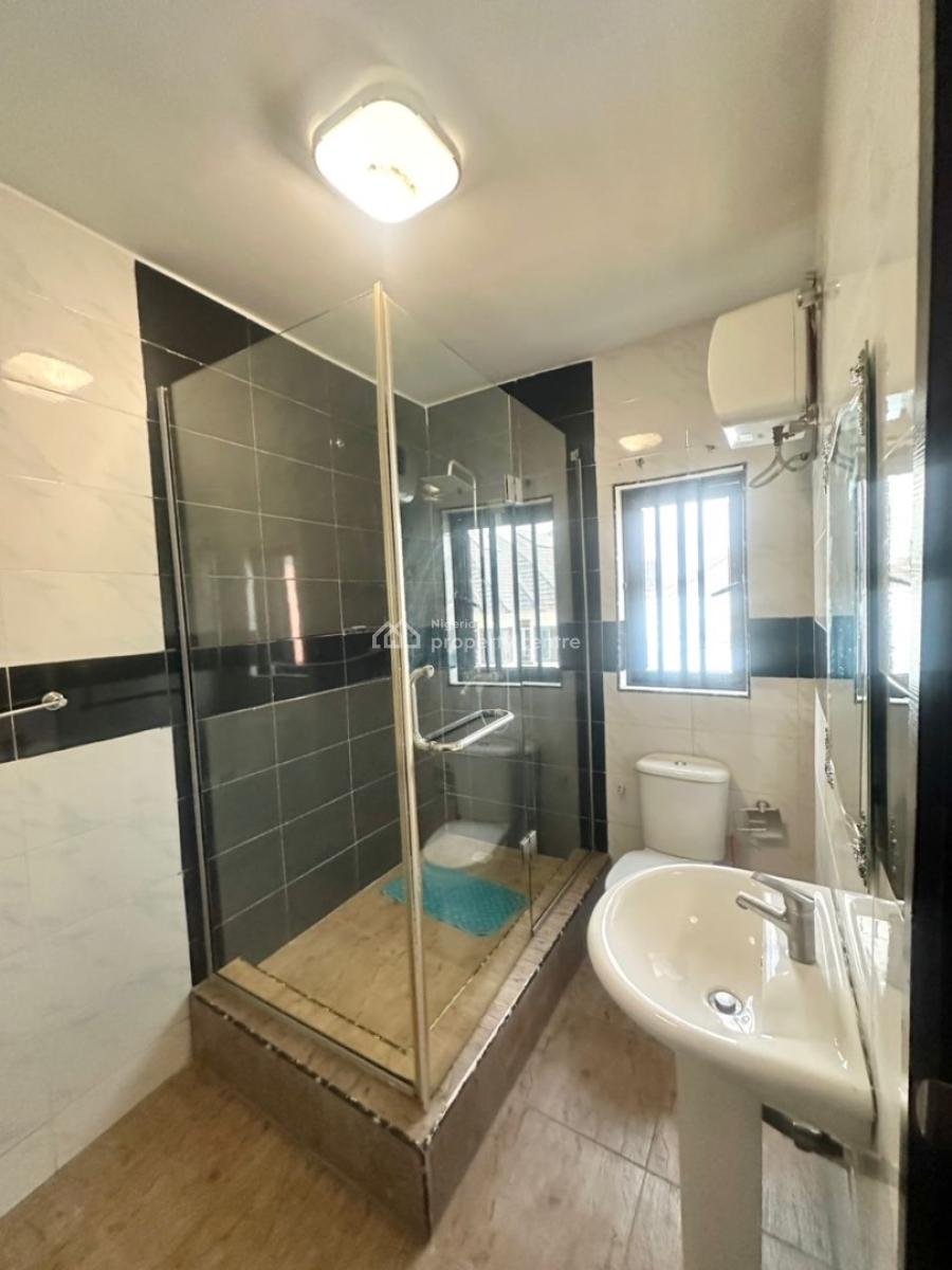 Spacious Beautiful Master Bedroom, Canal West Estate, Osapa, Lekki, Lagos, Self Contain (single Rooms) for Rent