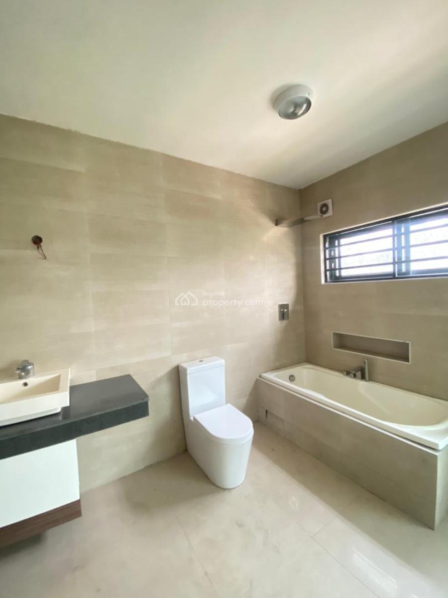 4 Bedroom Terrace with Bq and Private Courtyard, Chevron, Lekki, Lagos, Terraced Duplex for Rent