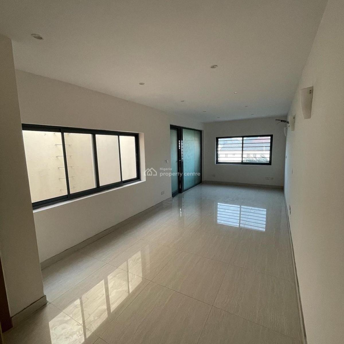 4 Bedroom Terrace with Bq and Private Courtyard, Chevron, Lekki, Lagos, Terraced Duplex for Rent