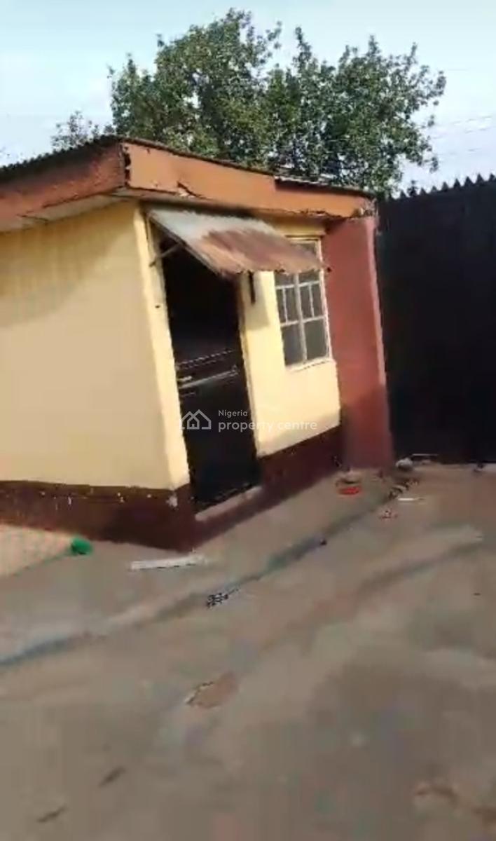 6 Flats Apartment, Ipaja, Lagos, Block of Flats for Sale