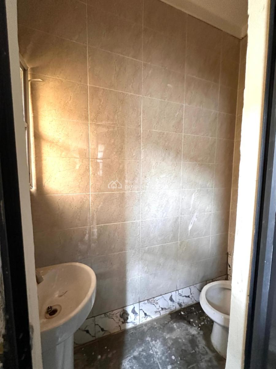 Newly Built 3 Bedroom Apartment, in an Estate, Abuja, Life Camp, Abuja, Flat / Apartment for Rent