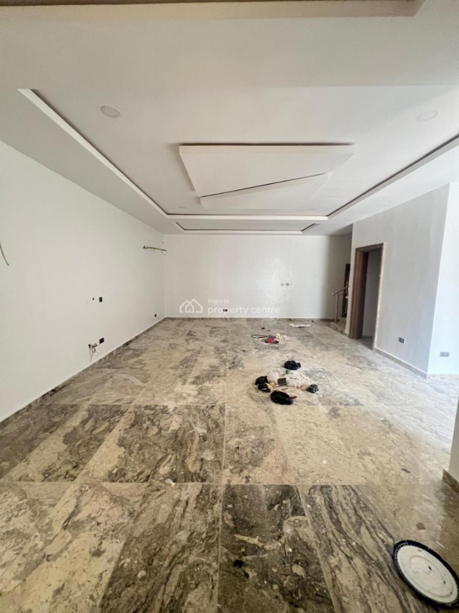 Well Built Spacious 5 Bedroom Terrace Duplex with Bq, Guzape Main, Guzape District, Abuja, Terraced Duplex for Rent