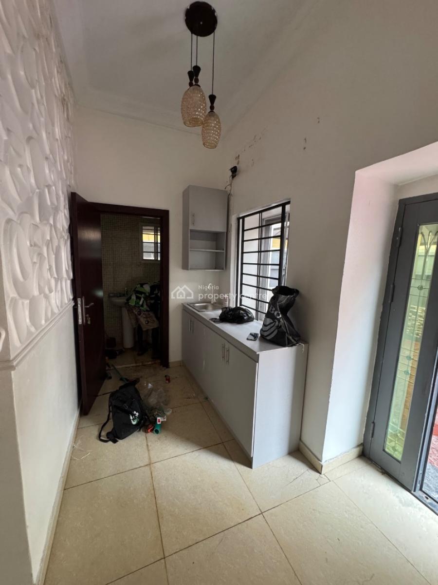 Miniflat, Ikota Villa Estate, Ikota, Lekki, Lagos, Mini Flat (room and Parlour) for Rent