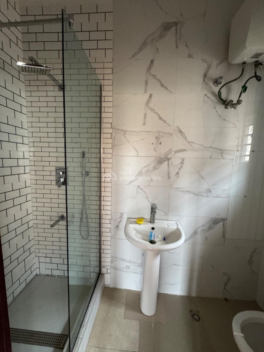 Miniflat, Ikota Villa Estate, Ikota, Lekki, Lagos, Mini Flat (room and Parlour) for Rent