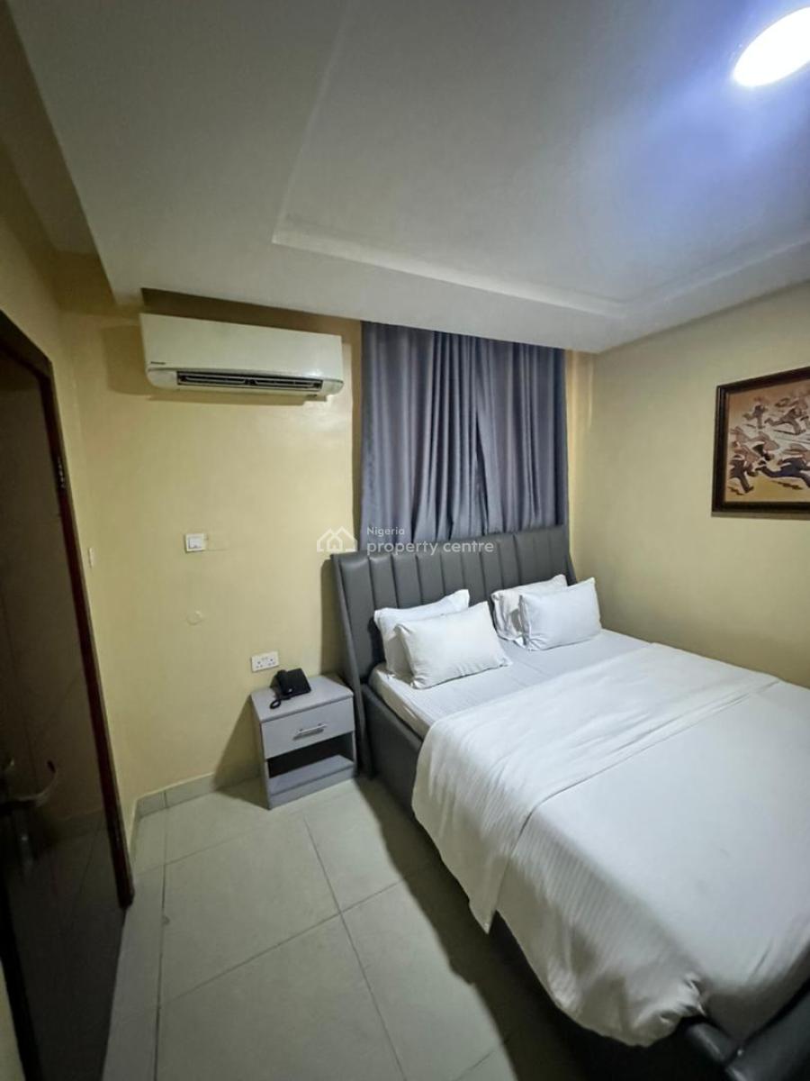 Lovely, Fully Furnished 2-bed Room Apartment with Swimming Pool, Victoria Island (vi), Lagos, Flat / Apartment for Rent