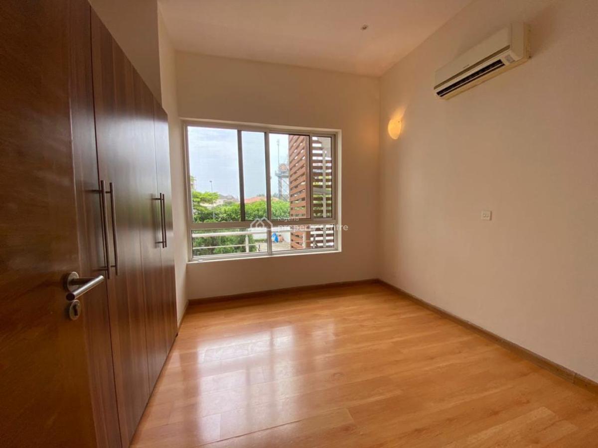 Luxury 3-bedroom Flat +bq with Excellent Facility, Ikoyi, Lagos, Flat / Apartment for Sale