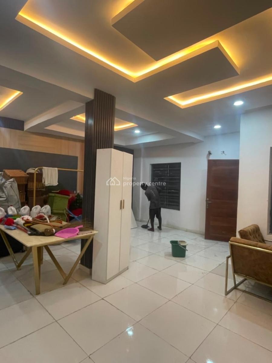 Serviced 2 Bedroom Apartment, Ologolo, Lekki, Lagos, Flat / Apartment for Rent