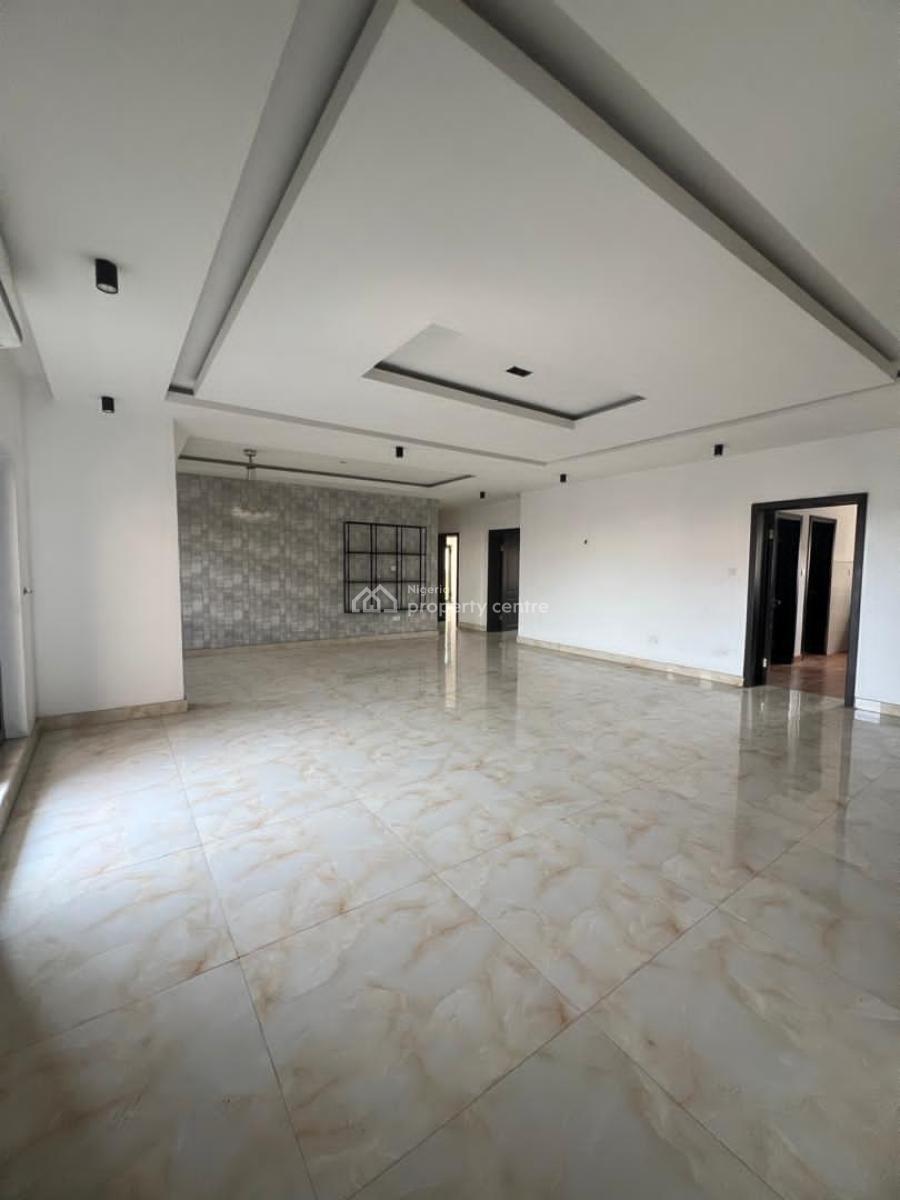 Well Maintained 3 Bedroom Apartment with Bq Comes with Acs, Oniru, Victoria Island (vi), Lagos, Flat / Apartment for Sale