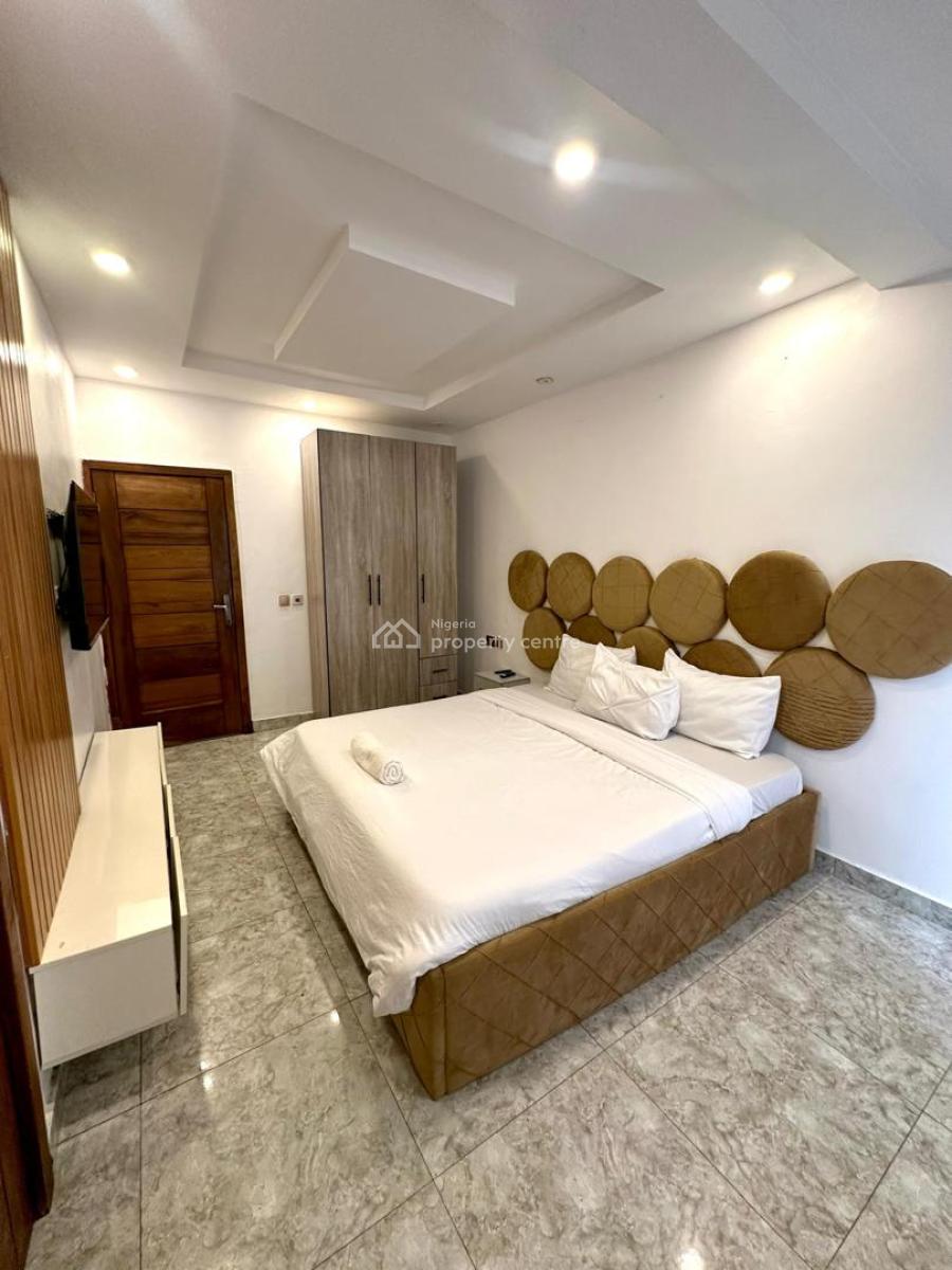 Luxury 2bedroom Apartment with Snooker and Pool, Ikate, Lekki, Lagos, Flat / Apartment Short Let