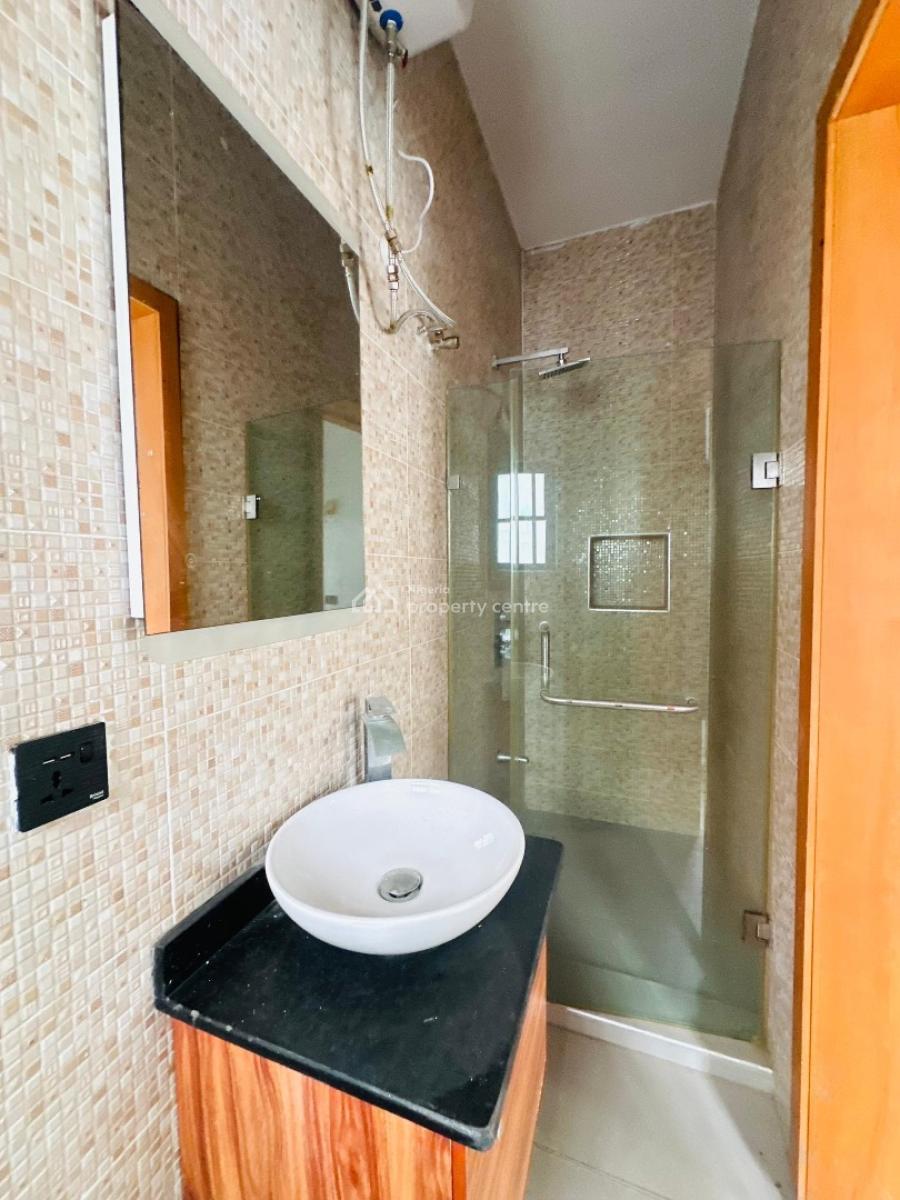 Spacious 4bedroom Fully Detached Duplex with Bq and Pool, Lakeview Park Orchid ,lekkib,lagos , Nigeria, Lekki, Lagos, Detached Duplex for Sale