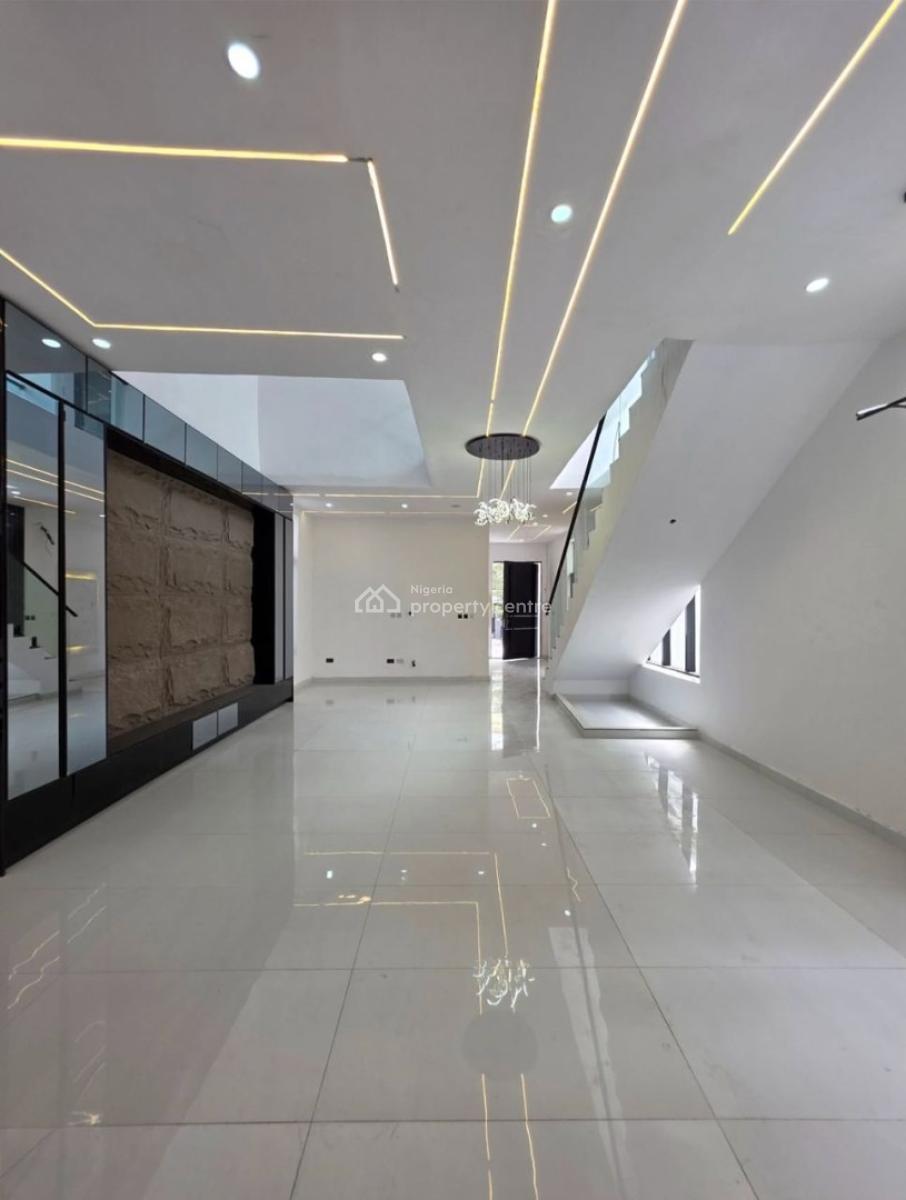 5 Bedroom Detached House with Bq in Lekki, Lekki, Lagos, Detached Duplex for Sale