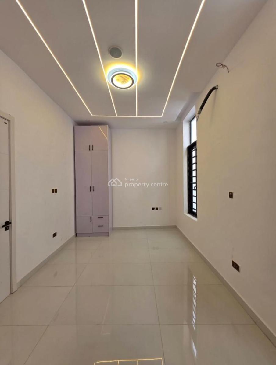 5 Bedroom Detached House with Bq in Lekki, Lekki, Lagos, Detached Duplex for Sale