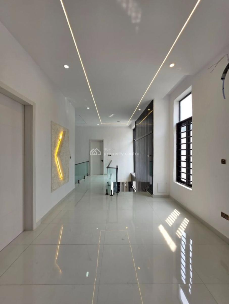 5 Bedroom Detached House with Bq in Lekki, Lekki, Lagos, Detached Duplex for Sale