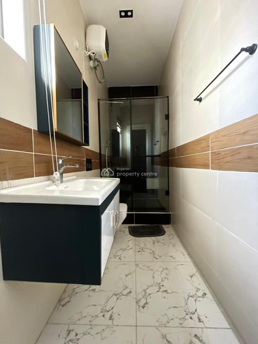 2 Bedroom Apartment, Lekki, Lagos, Flat / Apartment for Sale