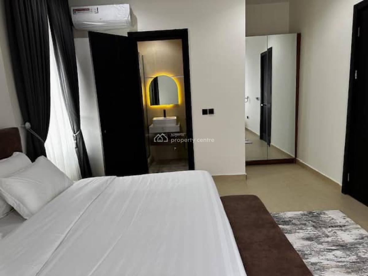 Premium One Bedroom Serviced Apartment with Pool in Lekki Phase 1, Olukayode Jacob Crescent, Lekki Phase 1, Lekki Phase 1, Lekki, Lagos, Mini Flat (room and Parlour) Short Let