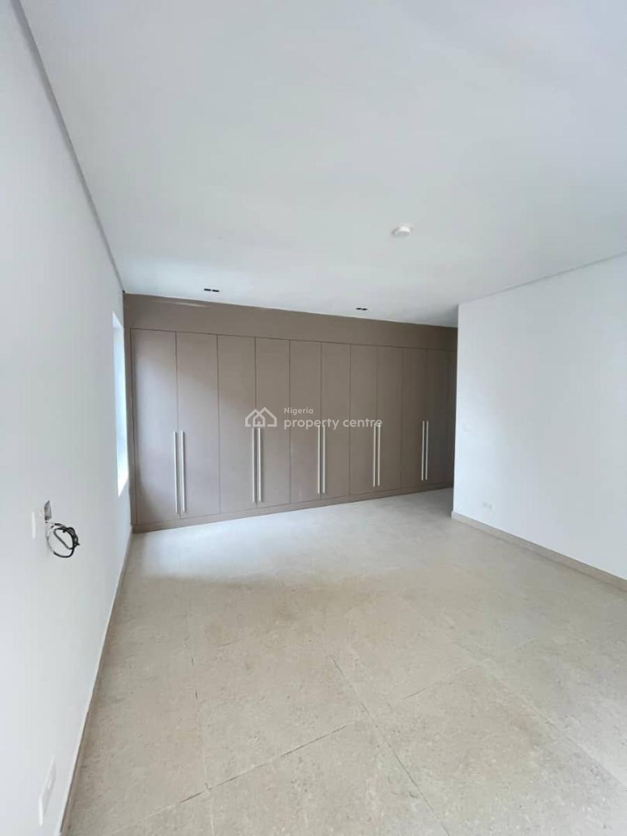 Luxury  5 Bedroom Waterfront  Fully Detached Duplex, Banana Island, Ikoyi, Lagos, Detached Duplex for Sale
