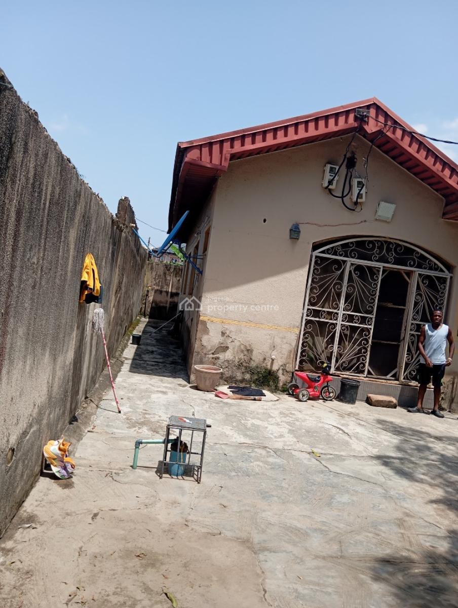 Full Plot of Land with 3bedroom Setback Bungalow, Agboyi Road Alapere Ketu Lagos, Alapere, Ketu, Lagos, Residential Land for Sale