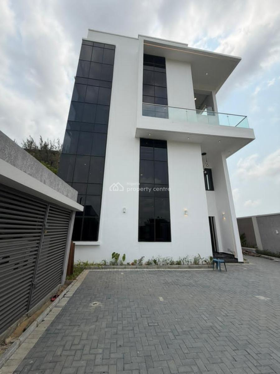 Spacious 5-bedroom Fully Detached House + Bq - Banana Island, Banana Island, Ikoyi, Lagos, Detached Duplex for Sale