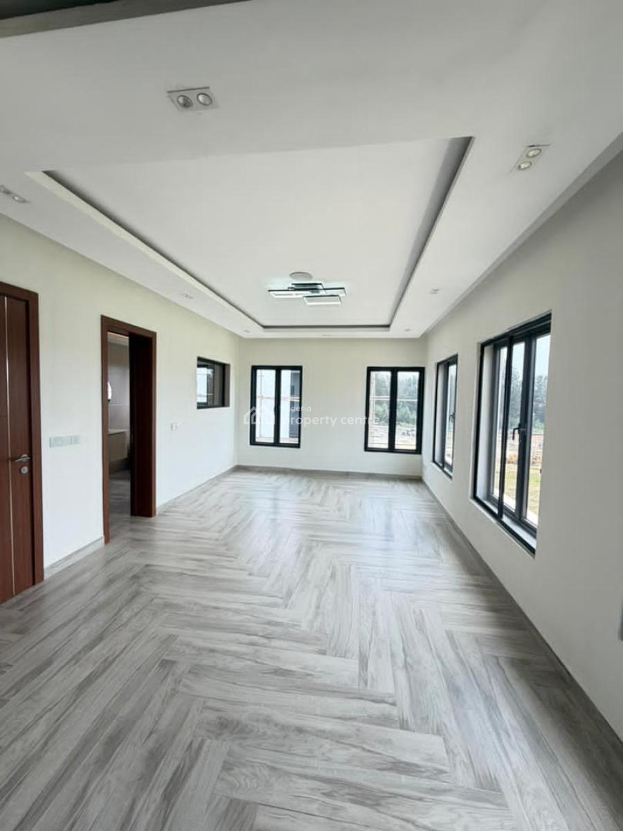 Spacious 5-bedroom Fully Detached House + Bq - Banana Island, Banana Island, Ikoyi, Lagos, Detached Duplex for Sale