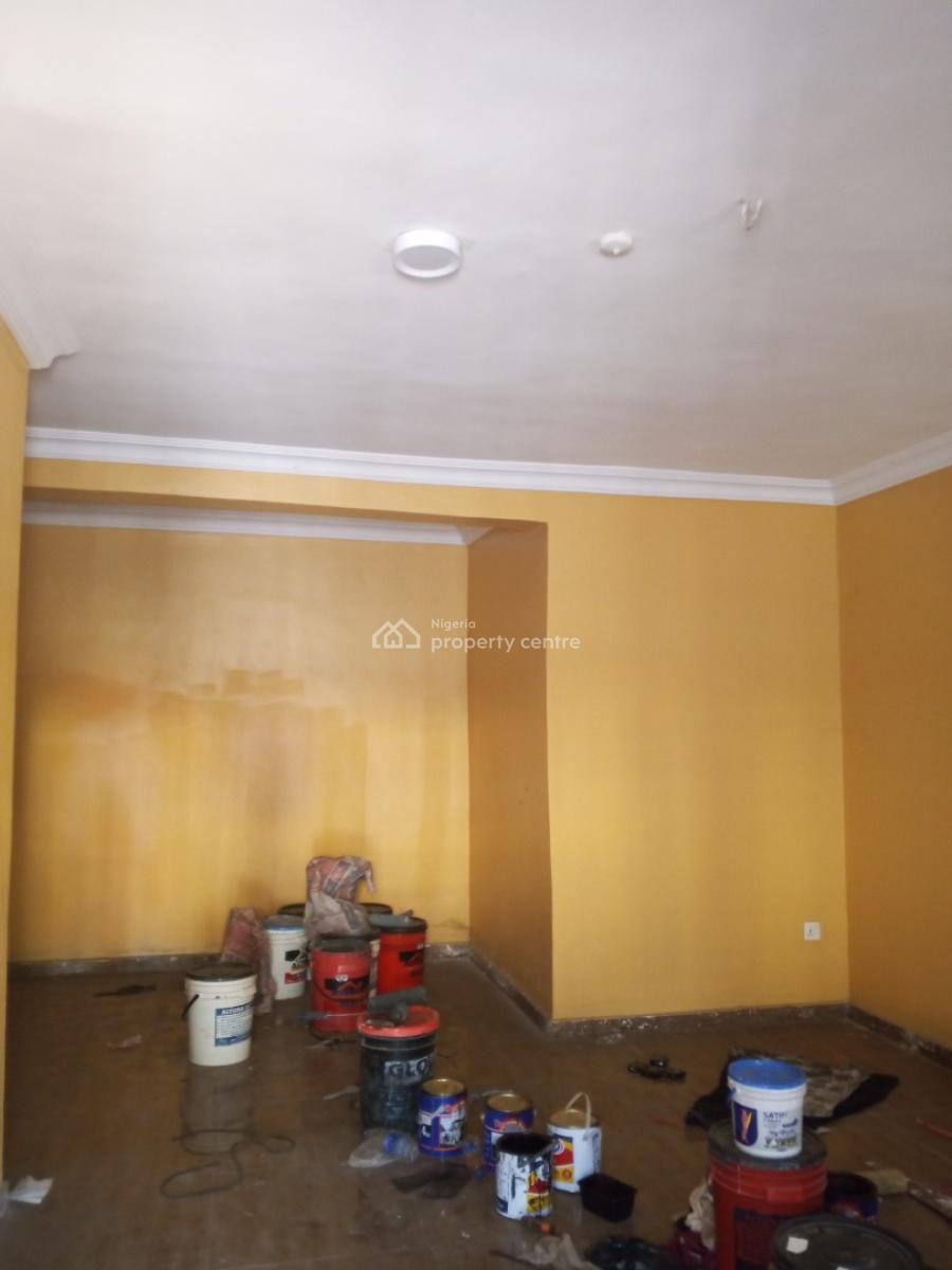 Newly Built 2 Bedroom, Aiyelegun Road Bucknor Estate, Isolo, Lagos, Flat / Apartment for Rent
