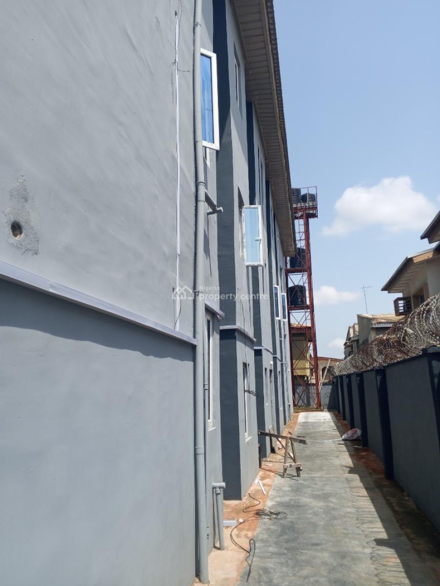 Newly Built 2 Bedroom, Aiyelegun Road Bucknor Estate, Isolo, Lagos, Flat / Apartment for Rent