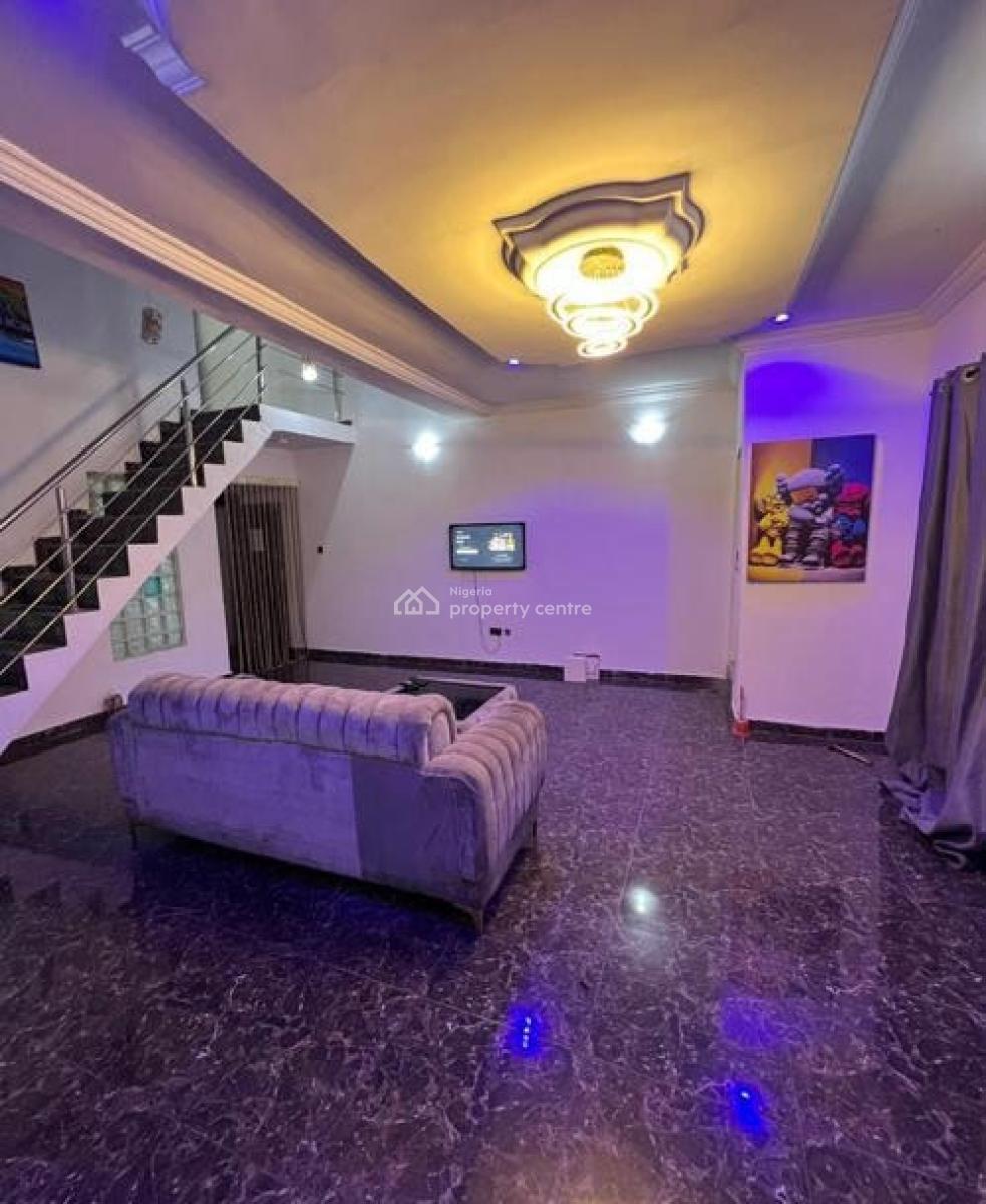 Masters Bedroom with Wardrobe Inside a Shared Apartment, Abraham Adesanya Estate, Ajah, Lagos, Self Contain (single Rooms) for Rent