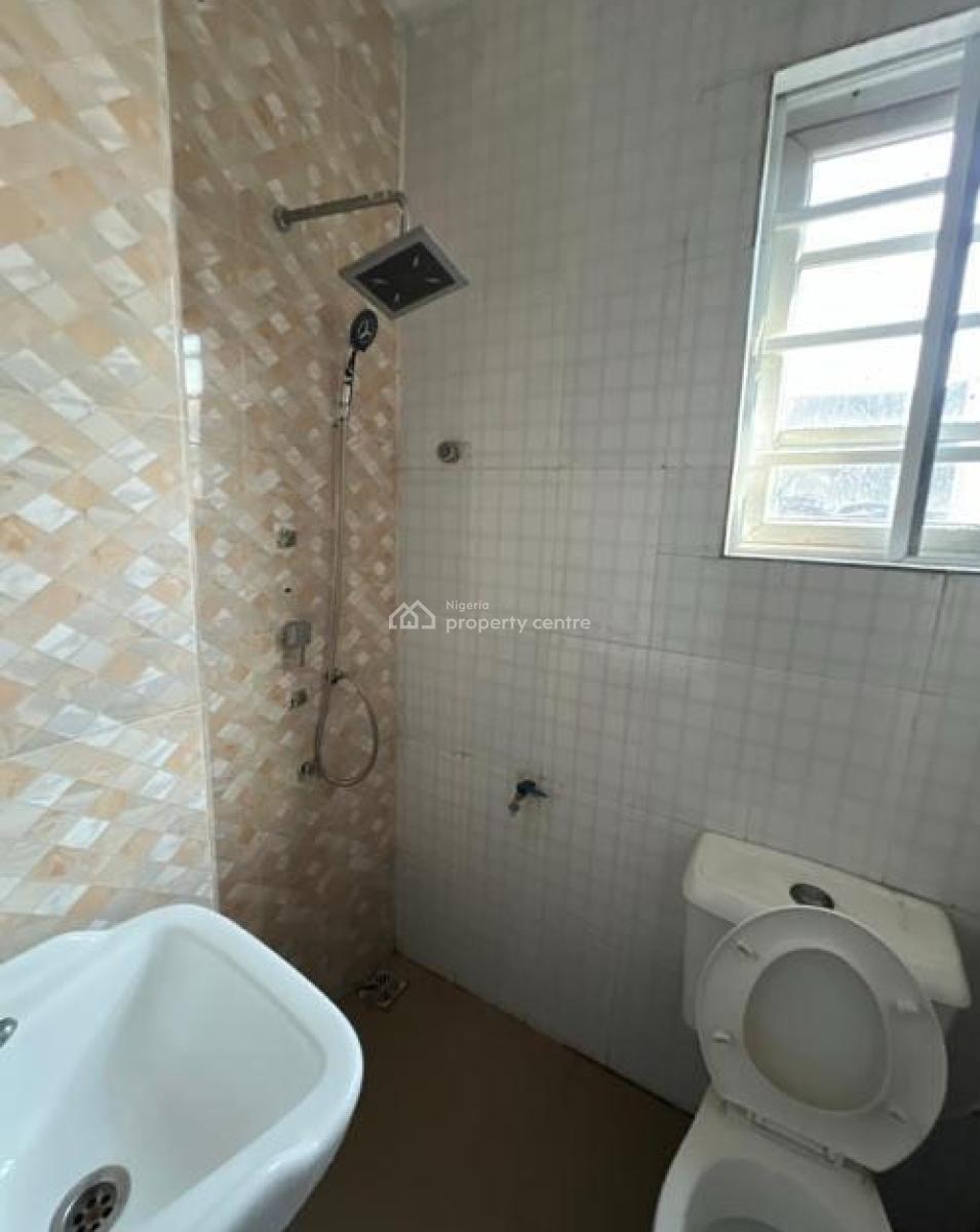 Masters Bedroom with Wardrobe Inside a Shared Apartment, Abraham Adesanya Estate, Ajah, Lagos, Self Contain (single Rooms) for Rent