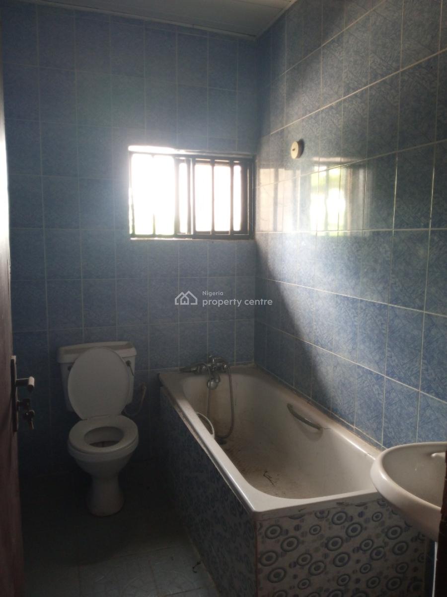 2 Bedroom Under Renovation, Badore, Ajah, Lagos, Flat / Apartment for Rent