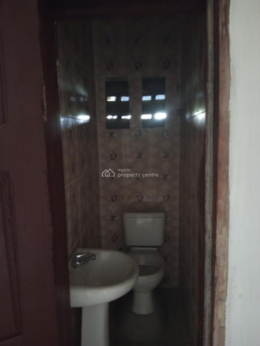 2 Bedroom Under Renovation, Badore, Ajah, Lagos, Flat / Apartment for Rent