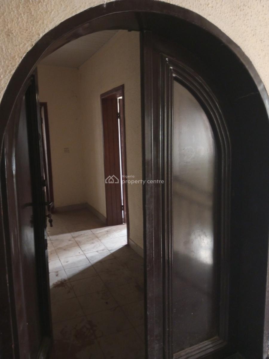 2 Bedroom Under Renovation, Badore, Ajah, Lagos, Flat / Apartment for Rent