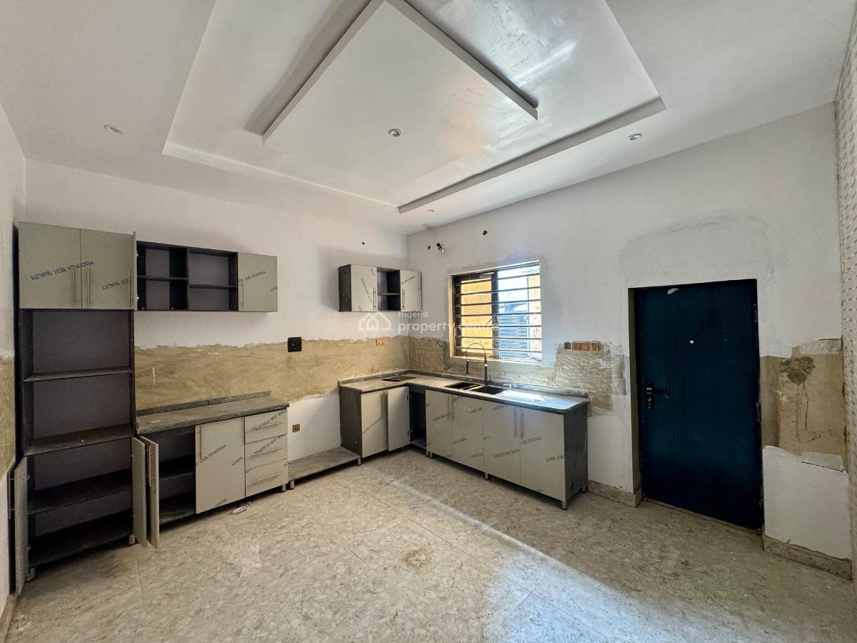 Newly Built 3-storey 4-bedroom Terrace Duplex with Bq in Lekki Phase 1, Freedom Way, Lekki Phase 1, Lekki, Lagos, Terraced Duplex for Sale