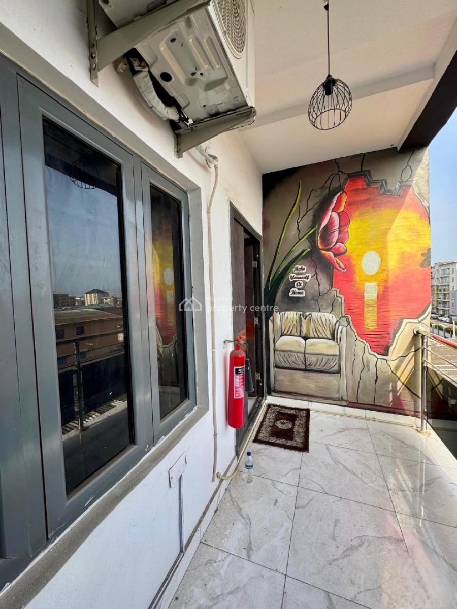 3 Bedrooms Apartment - Duplex House with All Rooms En-suite, Surulere, Lagos, Flat / Apartment for Sale