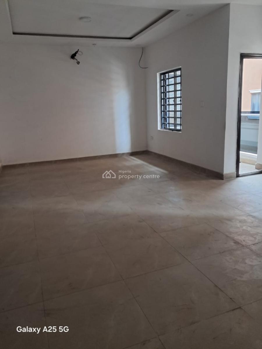 New All Rooms Ensuite 3bedrooms Flat + 1 Room Bq Off Mobolaji Bank Ant, Off Mobolaji Bank Anthony Way Ikeja, Ikeja, Lagos, Flat / Apartment for Sale