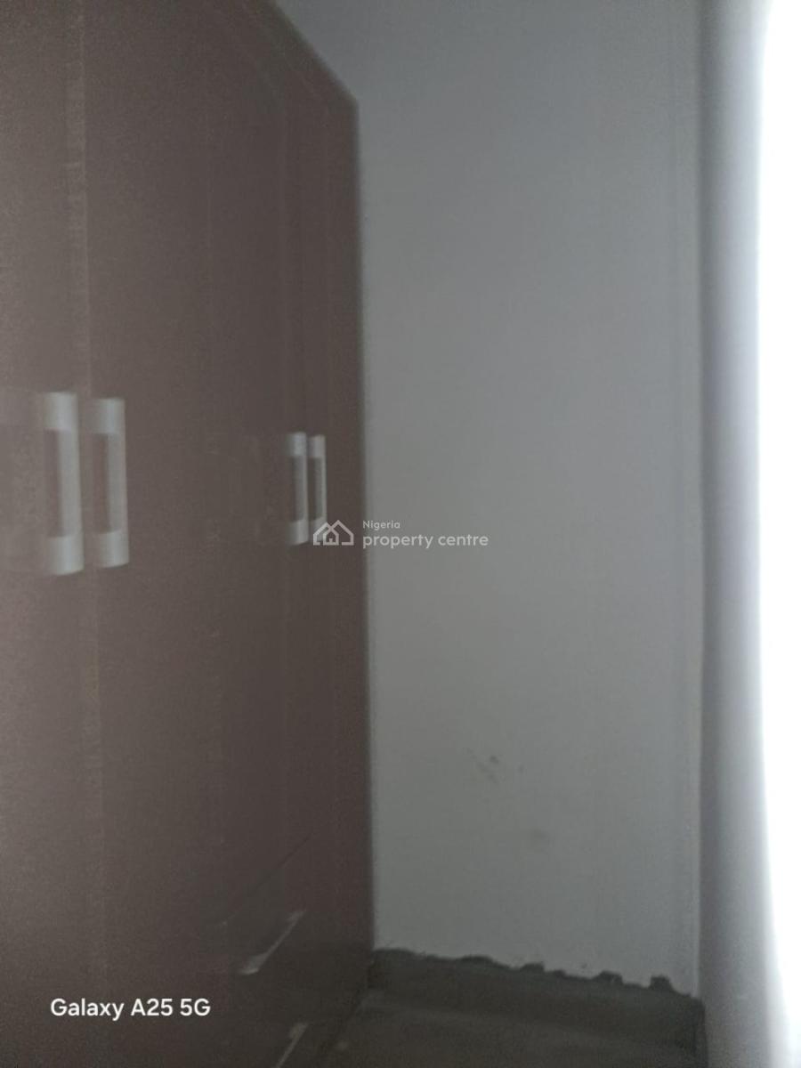 New All Rooms Ensuite 3bedrooms Flat + 1 Room Bq Off Mobolaji Bank Ant, Off Mobolaji Bank Anthony Way Ikeja, Ikeja, Lagos, Flat / Apartment for Sale