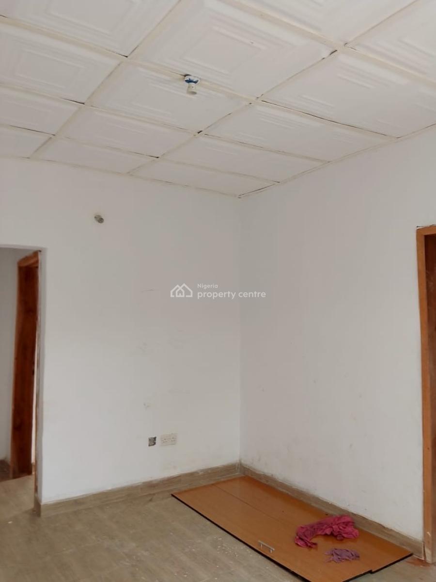 Brand New Room & Parlour Selfcon with Personal Prepaid Meter!, Adamo Road, Isiu, Ikorodu, Lagos, Flat / Apartment for Rent