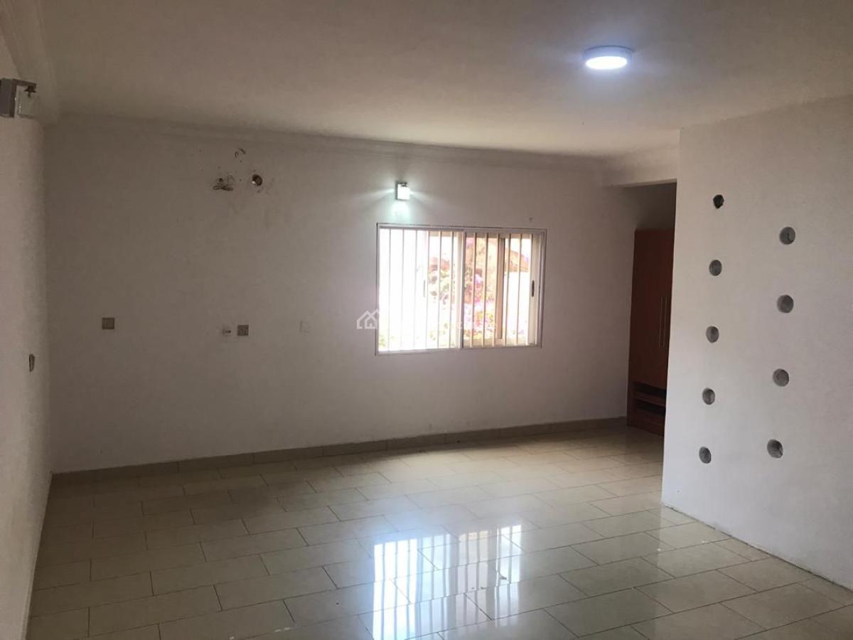 Executive Super Big Serviced Studio Apartment, Off Admiralty Way, Lekki Phase 1, Lekki, Lagos, Self Contain (single Rooms) for Rent