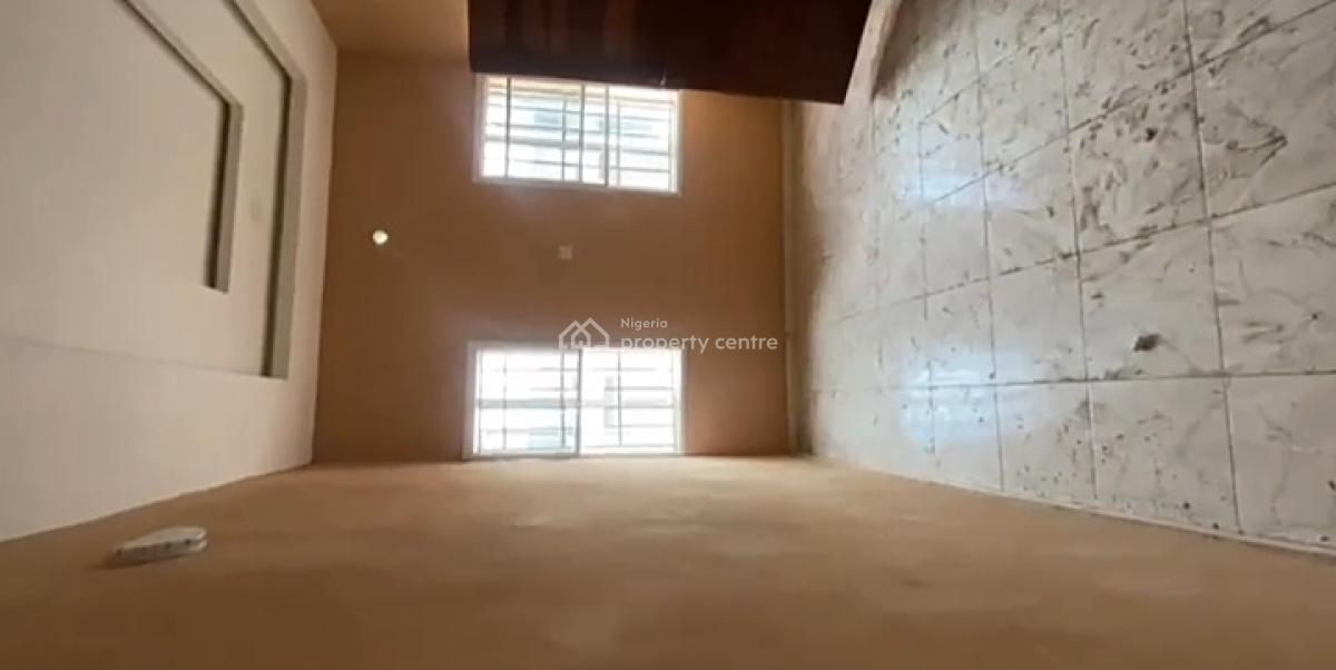 Executively Built Spacious Standard Decent One Bedroom Apartment, Iwaya, Onike, Yaba, Lagos, Mini Flat (room and Parlour) for Rent