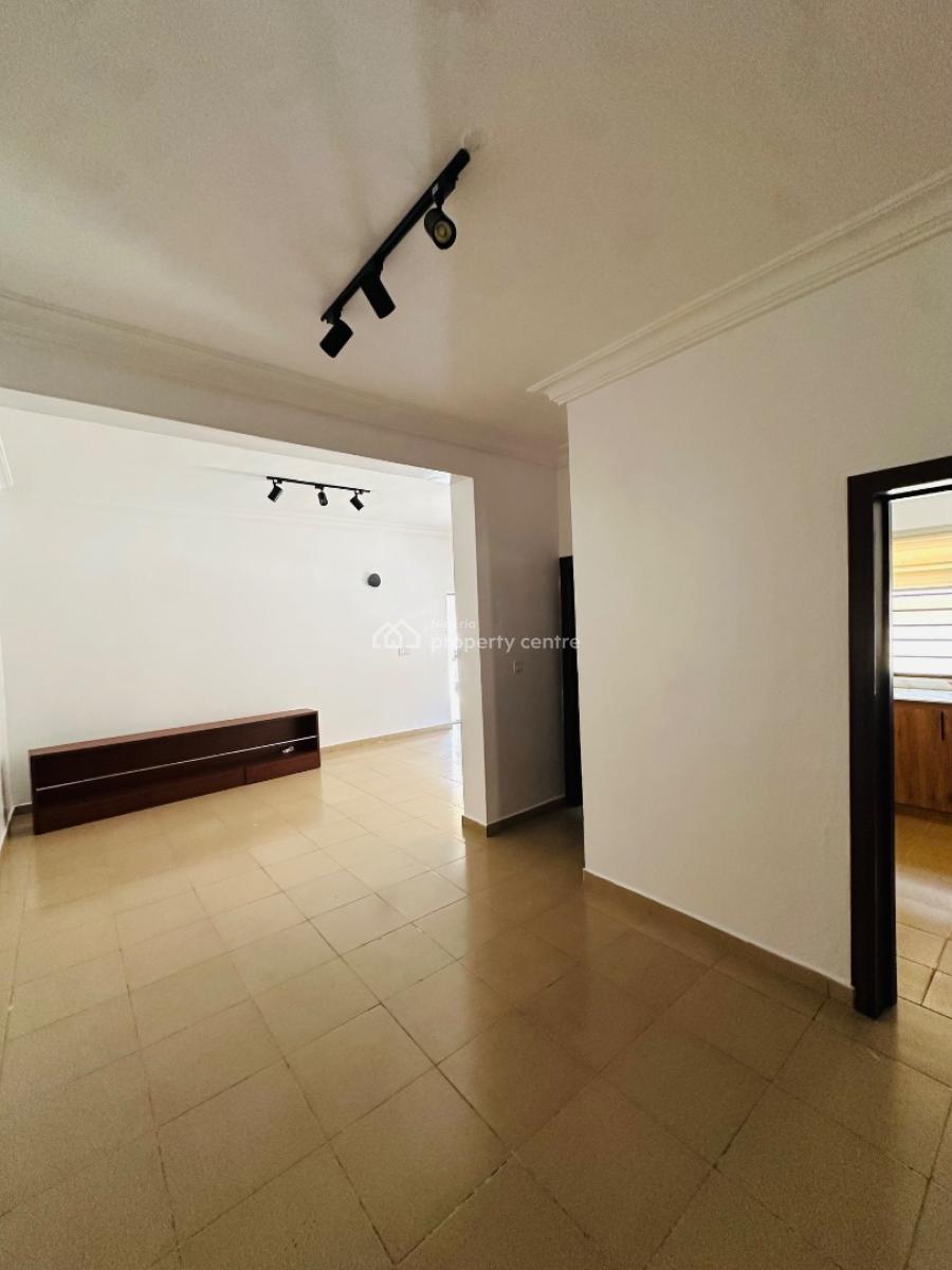 2 Bedroom Flat, Ikota, Lekki, Lagos, Flat / Apartment for Rent