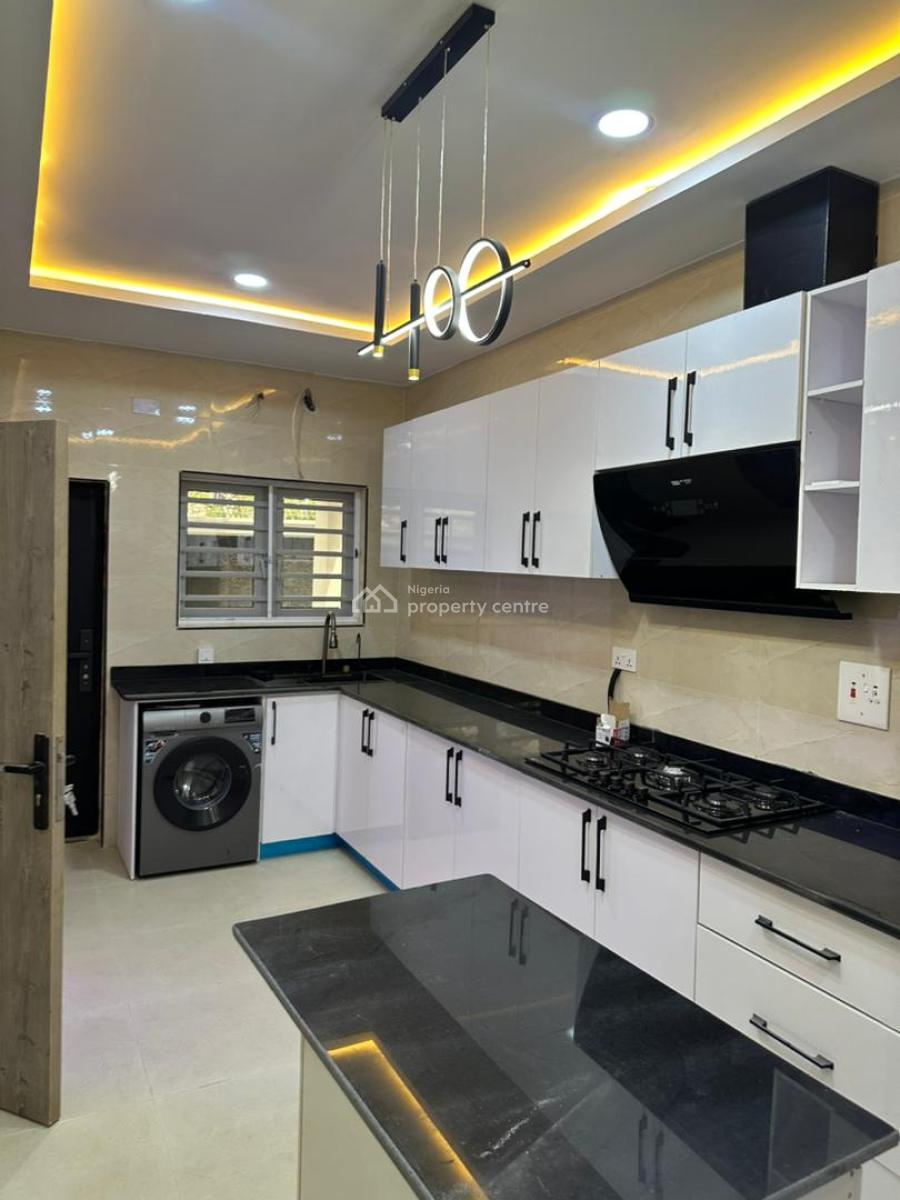 Executive 4 Bedroom Duplex, Gowon Estate, Egbeda, Alimosho, Lagos, Detached Duplex for Sale